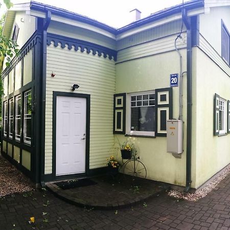 Green Garden House ยูร์มาลา ภายนอก รูปภาพ
